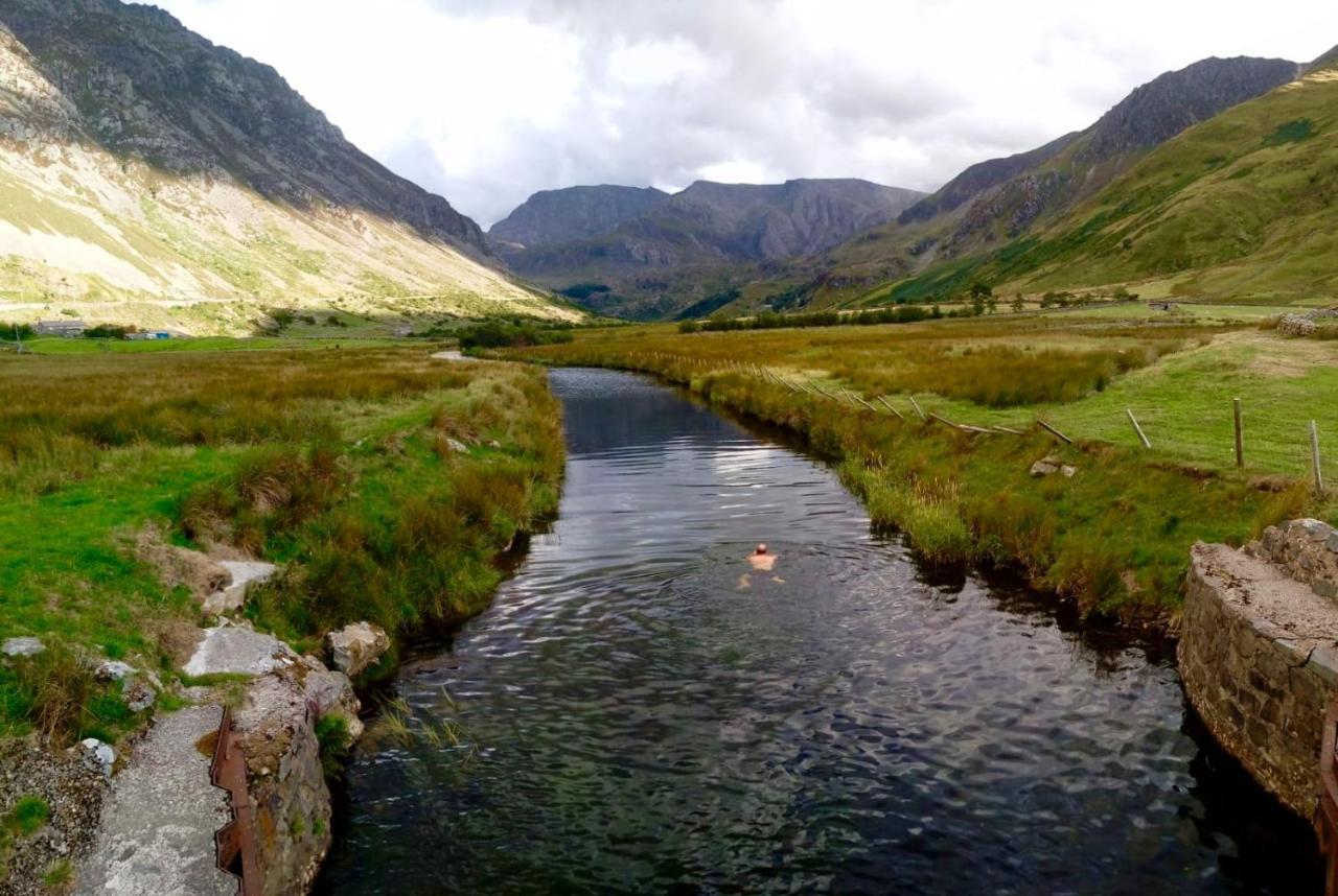 Snowdonia Mountain Hostel Bethesda Exterior foto